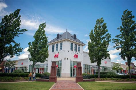 Carriage Crossing Shopping Mall Collierville Tennessee 217