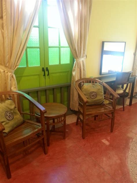 * quirky accom specialises in unique places with hot tubs, cottages with hot tubs, lodges with hot tubs, glamping and shepherds hut with hot tub too.including cheap hot tub breaks. Zamani's Place Yan Kedah