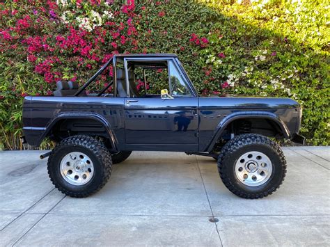 New Listing 1974 Dark Blue Ford Bronco Custom Classic Ford Bronco