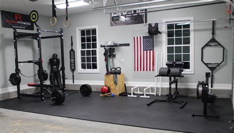 Having a garage gym has a lot of advantages because unlike commercial gyms, you do not have to deal with a crowd of people, travel, and expensive gym memberships. How To create the perfect garage / home gym - Sportingz