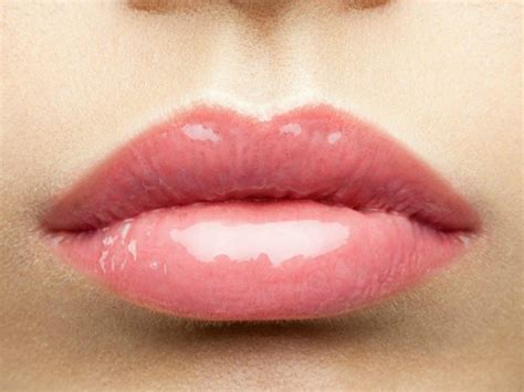 How To Get Bigger Lips Without Lip Injections