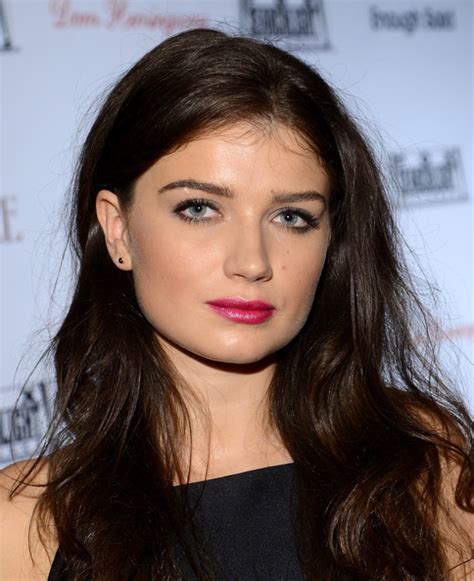 She has an older sister, jordan, and two younger brothers, elijah and john. Poze Eve Hewson - Actor - Poza 19 din 41 - CineMagia.ro