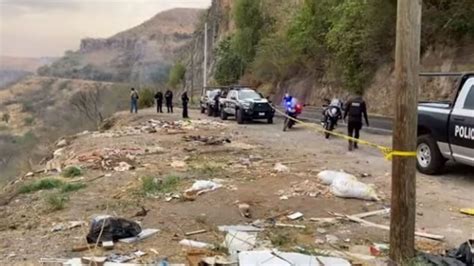 Línea directa, a través de su aplicación para. A 50 metros de profundidad: localizan cuerpos de dos ...
