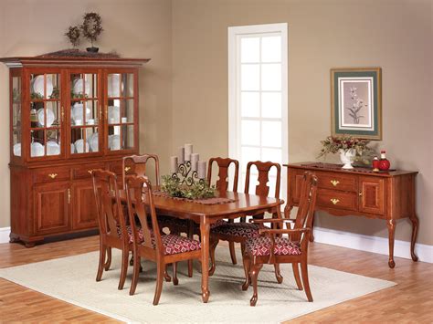 Outstanding cherry queen anne highboy crafted by thomasville 20thc. Queen Victoria Dining Room - Amish Furniture Designed