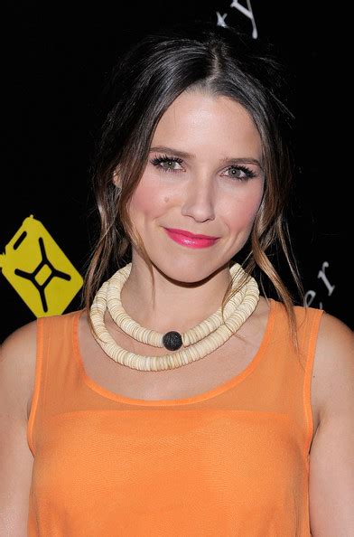 Th Annual Charity Ball Benefiting Charity Water Hosted By Jessica Biel Sophia Bush Photo
