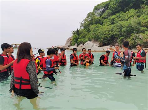 Pulau perhentian vacation packages & tickets. (2020) Day Trip Pulau Perhentian (Snorkeling Package - 5 ...