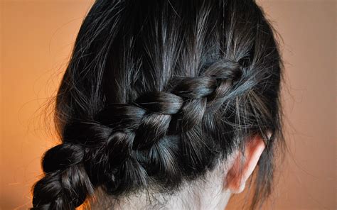 How To Make A Katniss Inspired Braid Katniss Braid Hair Styles