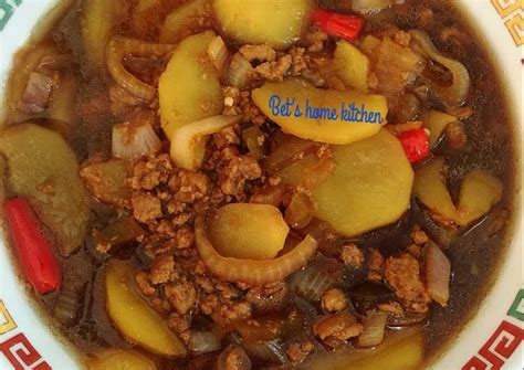 Seperti daging sapi kecap, rendang daging sapi, daging sapi goreng, daging sapi lada hitam, daging sapi teriyaki dan lain sebagainya. Resep Daging cincang kentang masak kecap oleh Betty_T_Anggana - Cookpad