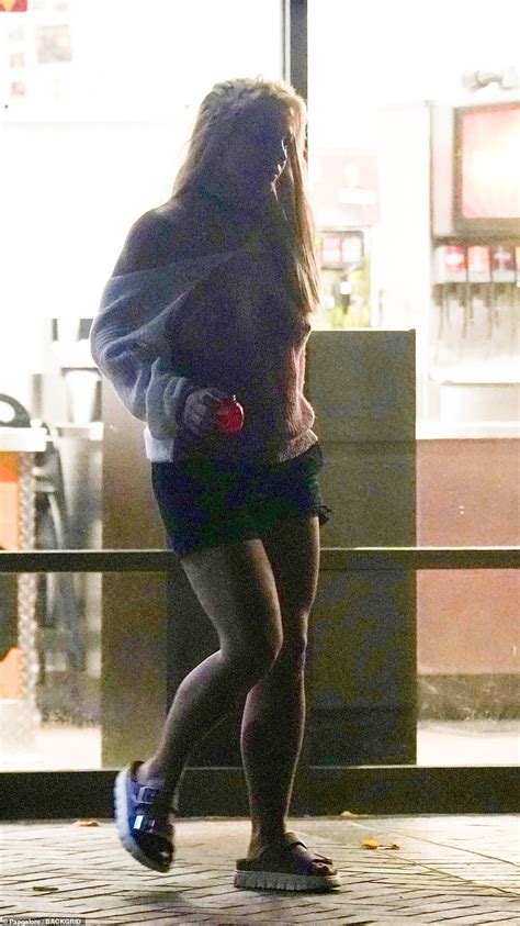 Exclusive Downcast Britney Spears Picks Up Fried Chicken On Lonely Midnight Outing As Split