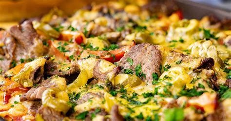 Philly cheese steak pizza recipe | little spice jar. Philly Cheese Steak Pizza Recipe is Fully Loaded - Eating ...