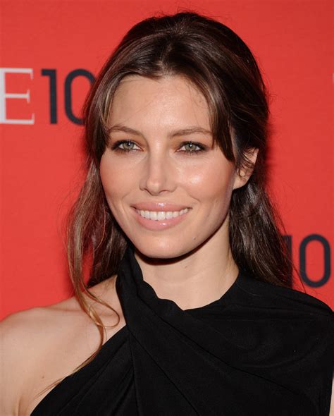 Yes of course, peachy blush look good on all skin tones. Get the Look: Jessica Biel's Dewy Peachy Blush - Snob ...