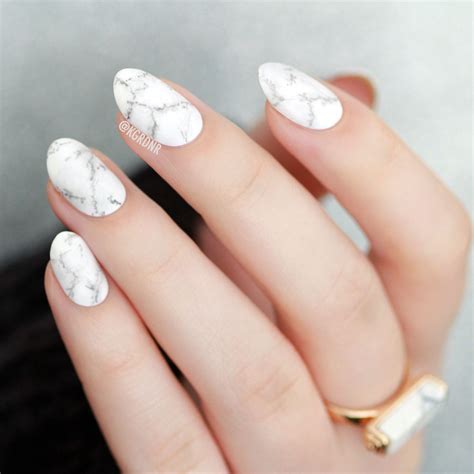 White Marble Nail Art Lacquerstyle Kgrdnr Forever Nailart