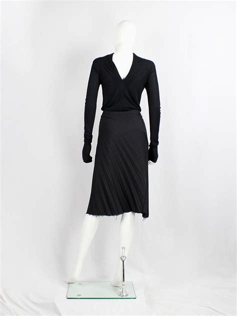 Veronique Branquinho Black Skirt With Accordeon Pleats Twisting Around