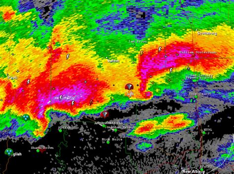 Wondering what pushing buttons will do or can't figure something out? Radar images from the March 2012 tornado outbreak - U.S ...