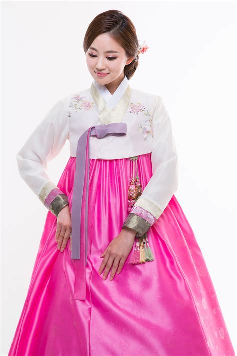 19 Awesome Korean Hanbok Card Korean Fashion