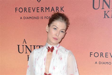 Rosamund Pike Refused To Strip Off To Win James Bond Role