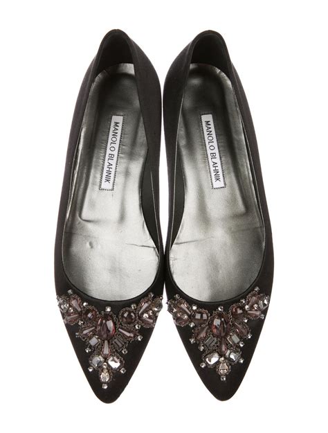 Manolo Blahnik Embellished Pointed Toe Flats Shoes Moo94884 The