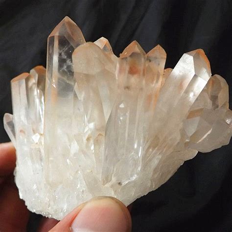 350g Natural Raw Quartz Crystal Cluster Point Beautiful Mineral