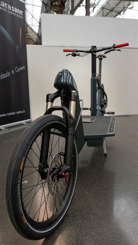 Maniac And Sane Carbon Fiber Cargo Bikes Come With Or Without A Motor