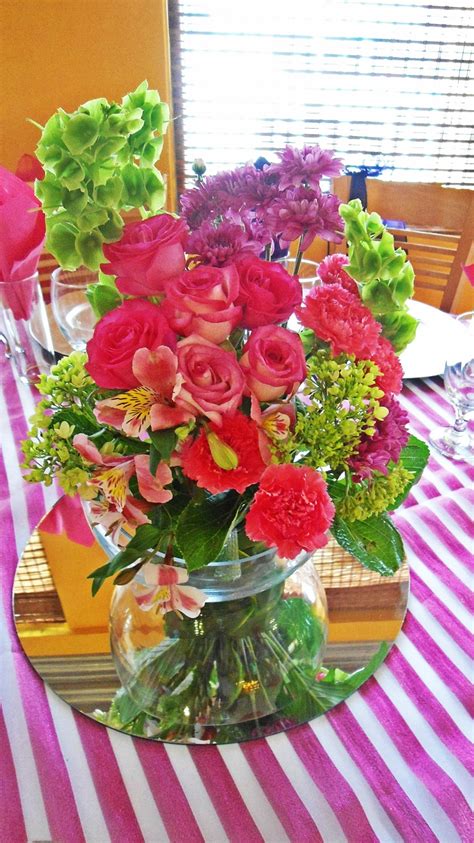 Hot Pink Roses Centerpiece Hot Pink Roses Rose Centerpieces Pink Roses