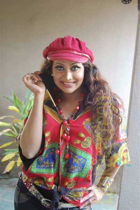 Sri Lanka Actress Anusha Sri Lankan Hot Actress Picture Gallery