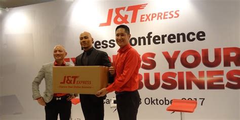 Последние твиты от j&t express indonesia (@jntexpressid). Pelaku e-commerce jadi incaran utama J&T Express | merdeka.com