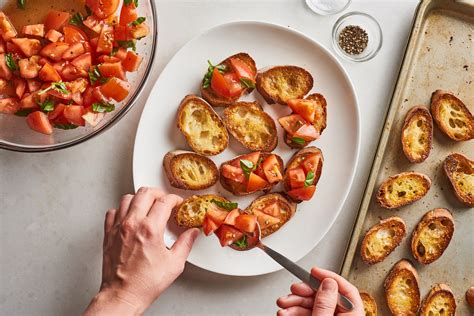 Tomatoes & burrata from barefoot contessa. Tomato Bruschetta Recipe Barefoot Contessa / Winter Minestrone And Garlic Bruschetta Recipe Ina ...