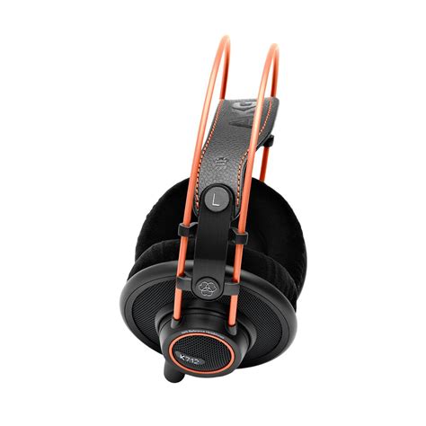 Year 712 (dccxii) was a leap year starting on friday (link will display the full calendar) of the julian calendar. AKG K-712 Pro - Sammenlign Pris & Køb Her