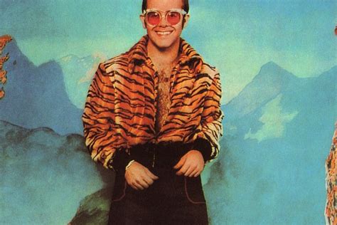 Classic Elton John Album Cover Erlasopa