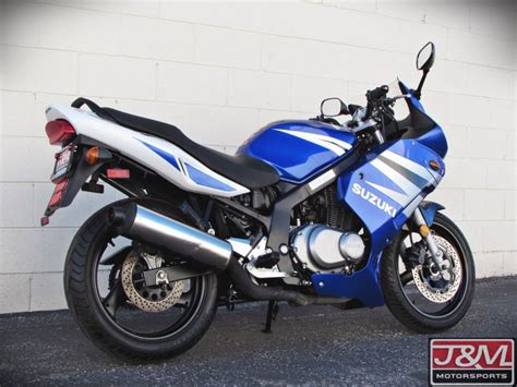 The most distinctive feature of the new gs500f is its fully enclosed fairing, which provides a more aggressive. 2004 Suzuki GS500F For Sale • J&M Motorsports