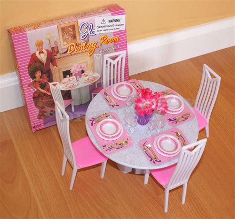 Gloria Furniture Sz 4 Chairs Dining Room Table Wine Glasse Playset For