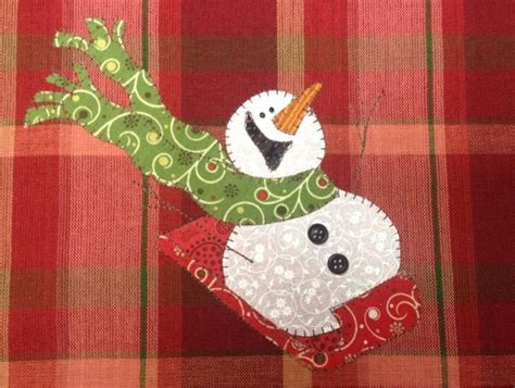 Sledding Fun A Really Cute Snowman Snowman Quilt Holiday Quilts