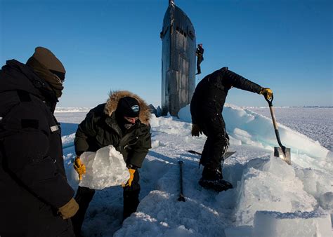 Navy Submarines Arrive In Arctic For Ice Exercise 2016 Commander Us