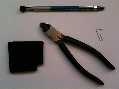 Granted, you could always go down to a department store and buy a stylus how to reboot iphone sometimes, simple computer hacks such as how to reboot iphone can save your social life! DIY capacitance stylus for iPad | Flickr - Photo Sharing!