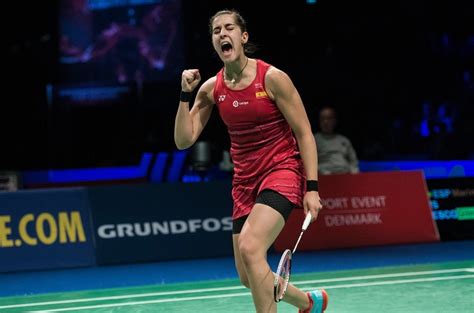 Pagesinterestsportsbwf — badminton world federationvideosincredible diving save by he bingjiao. Carolina Marín, a la final del Mundial de Bádminton tras ...