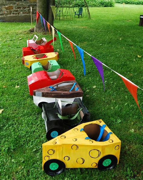 100 diy home improvement projects for under $100. Ecoleeko: Richard Scarry DIY Birthday Party - Busytown cardboard cars