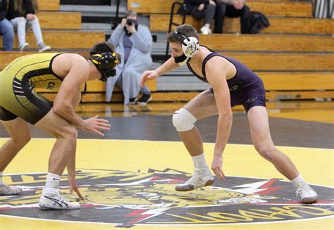 Prep Wrestling Sectional Notebook Cadott Advances 12 Wrestlers To Sectionals To Battle For