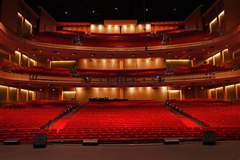 Durham Performing Arts Center Durham Nc We Are Within Walking