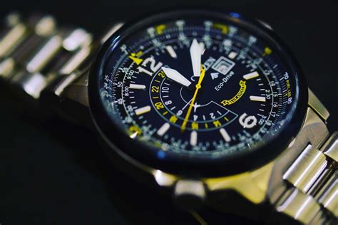 Best Aviation Watches Review Buying Guide In Task Purpose