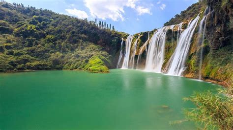 Tons of awesome windows 10 hd wallpapers to download for free. Windows 10: Microsoft veröffentlicht atemberaubende ...