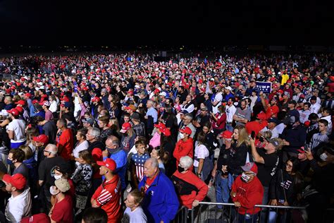 How Many Attended Trumps Swanton Oh Rally Toledo Crowd Size