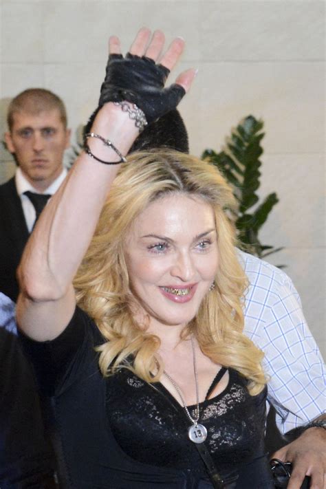 Madonna Reveals Her Gold Grills Because She Can Huffpost