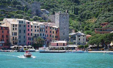 Wir bieten informationen zu reisezielen, regionen und städten in italien ebenso wie sehenswürdigkeiten und das aktuelle wetter. Italien Reiseführer - Regionen und Reiseziele