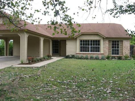 Bedrooms any number room for rent studio 1 bedroom 2 bedrooms 3 bedrooms 4 bedrooms 5 bedrooms 6+ bedrooms. South Austin 3 bedroom duplex for rent $1200