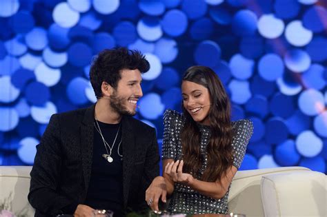 Ciudad de méxico— tini y sebastián yatra compartieron una serie de fotografías que fortalecen los rumores de un romance entre ellos. Tini Stoessel con Sebastián Yatra... y otras parejas de ...