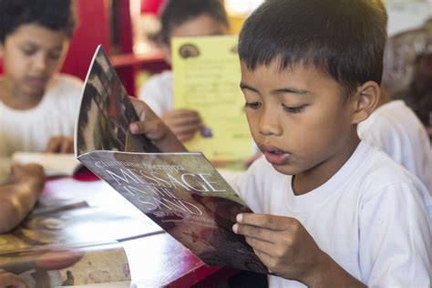 Filipinos Still Love Reading Good Ol Printed Books Mnltodayph