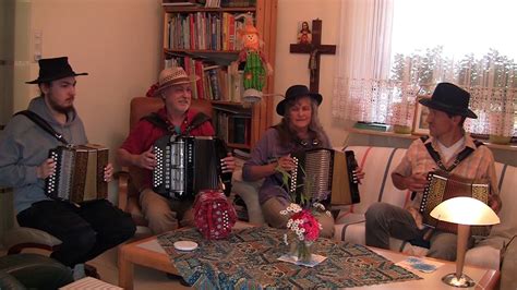 Interessen, berufe, biografien und lebensläufe in der personensuche von das telefonbuch. Bruder Jakob - Quartett - Handharmonika Musik - YouTube