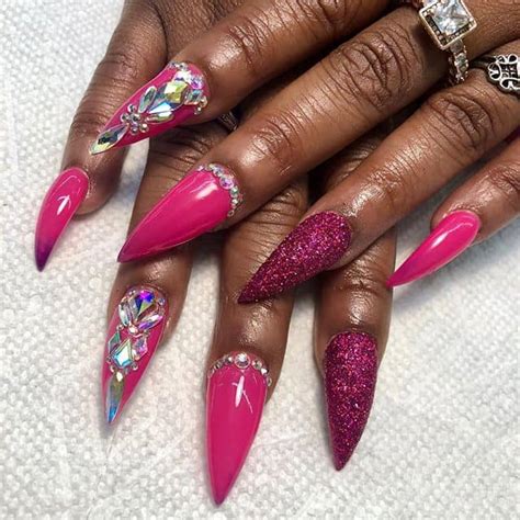 46 Cute Pointy Acrylic Nails That Are Fun To Wear In 2022