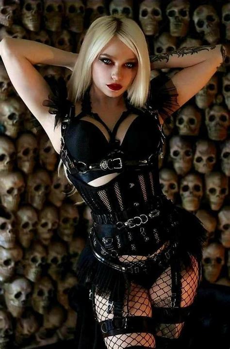Goth Beauty On Twitter In 2021 Goth Beauty Gothic Outfits Gothic