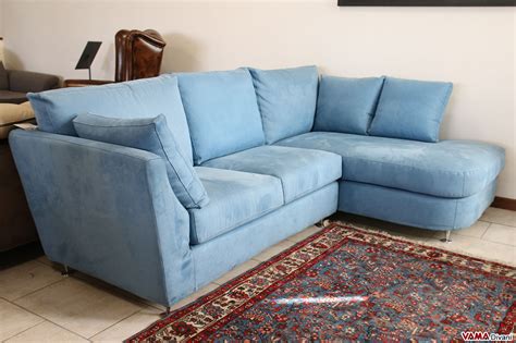 Quadrilocale angolare comodamente disposto al piano terra. OFFERTA | Divano angolare piccolo con penisola - VAMA Divani
